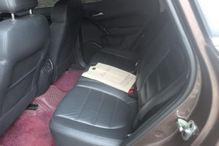 Used MG GS 2015 2.0TGI TST Four-Wheel Drive Flagship Edition Left Rear Seat