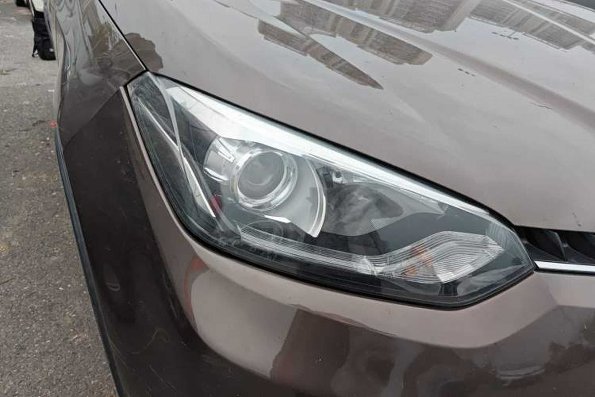 Used MG GS 2015 1.5TGI TST Luxury Edition Right Front Headlight