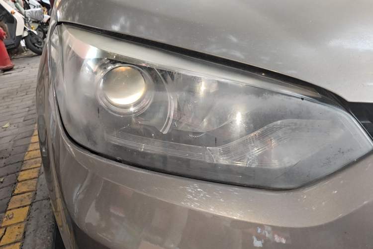 Used MG GS 2015 1.5TGI TST Luxury Edition Right Front Headlight