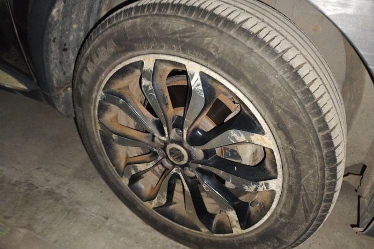 Used MG GS 2015 2.0TGI TST Four-Wheel Drive Flagship Edition Right Front Wheel Hub