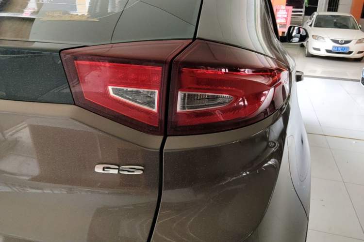 Used MG GS 2015 1.5TGI TST Luxury Edition Right Rear Taillight