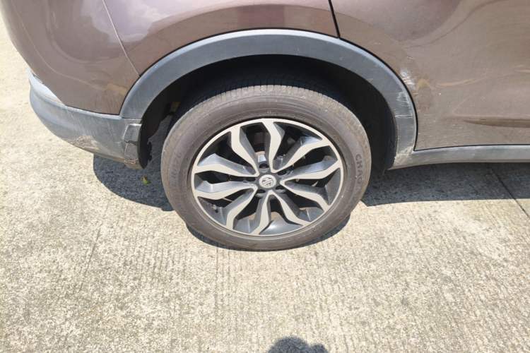 Used MG GS 2015 2.0TGI TST Luxury Edition Right Rear Wheel Hub