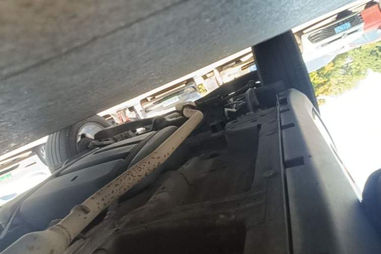 Used MG GS 2015 1.5TGI TST Luxury Edition Right Side Sill