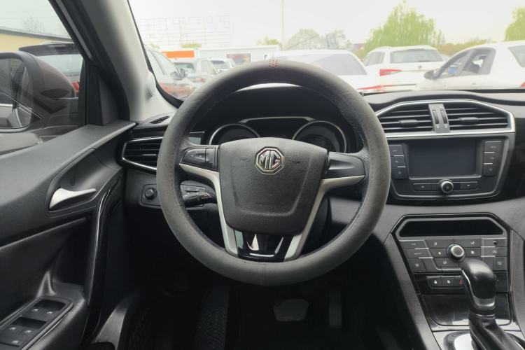 Used MG GS 2015 1.5TGI TST Luxury Edition Steering Wheel