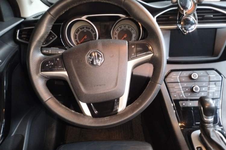 Used MG GS 2015 1.5TGI TST Luxury Edition Steering Wheel