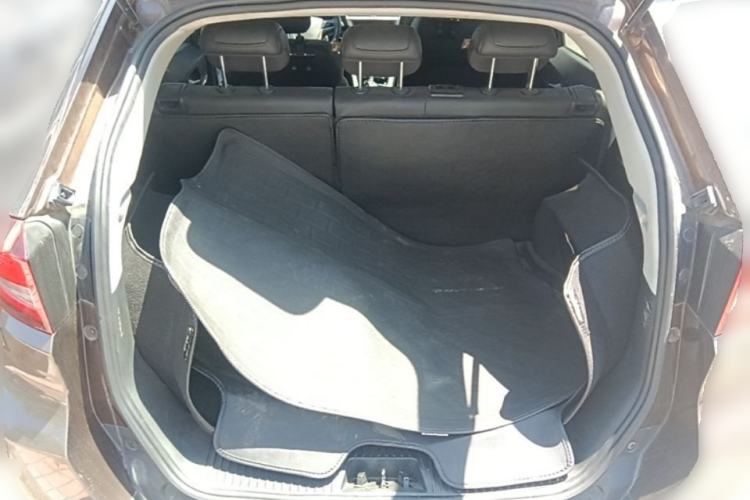 Used MG GS 2015 1.5TGI TST Luxury Edition Trunk