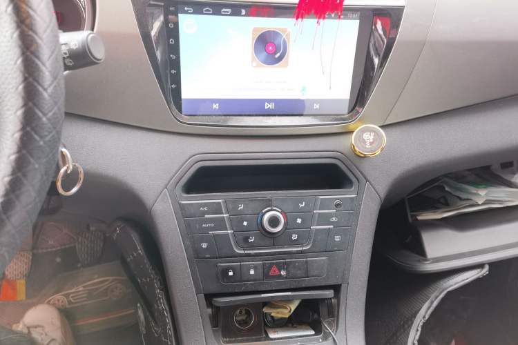 Used MG GS 2015 1.5TGI Manual Elite Edition Audio And AC Panel