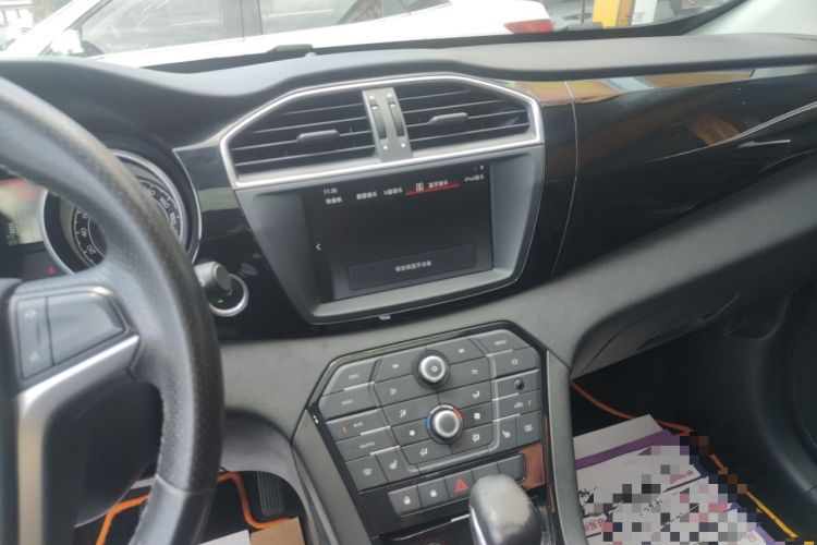 Used MG GS 2015 2.0TGI TST Luxury Edition Audio And AC Panel