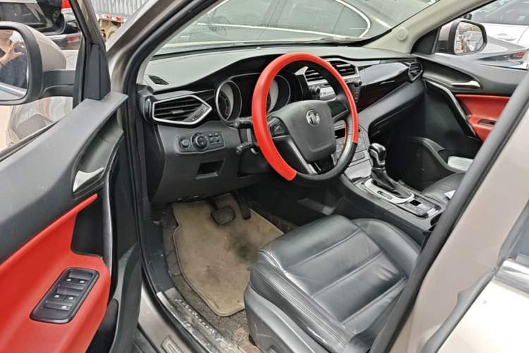 Used MG GS 2015 2.0TGI TST Luxury Edition Driver Seat