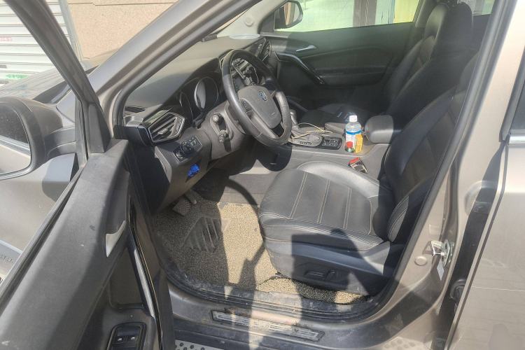 Used MG GS 2015 2.0TGI TST Luxury Edition Driver Seat