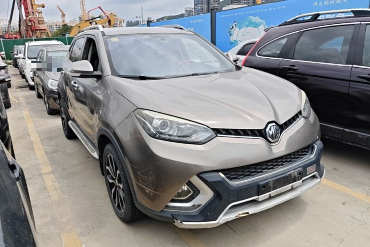 Used MG GS 2015 2.0TGI TST Luxury Edition Front Right 45 Deg
