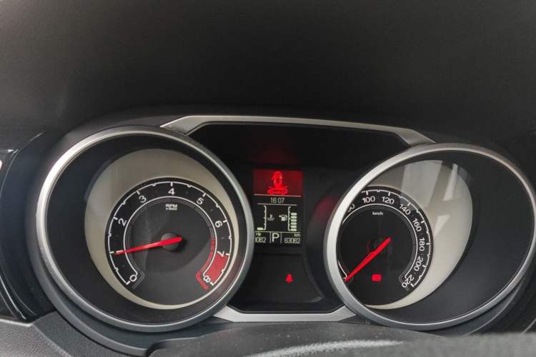 Used MG GS 2015 2.0TGI TST Luxury Edition Instrument Cluster