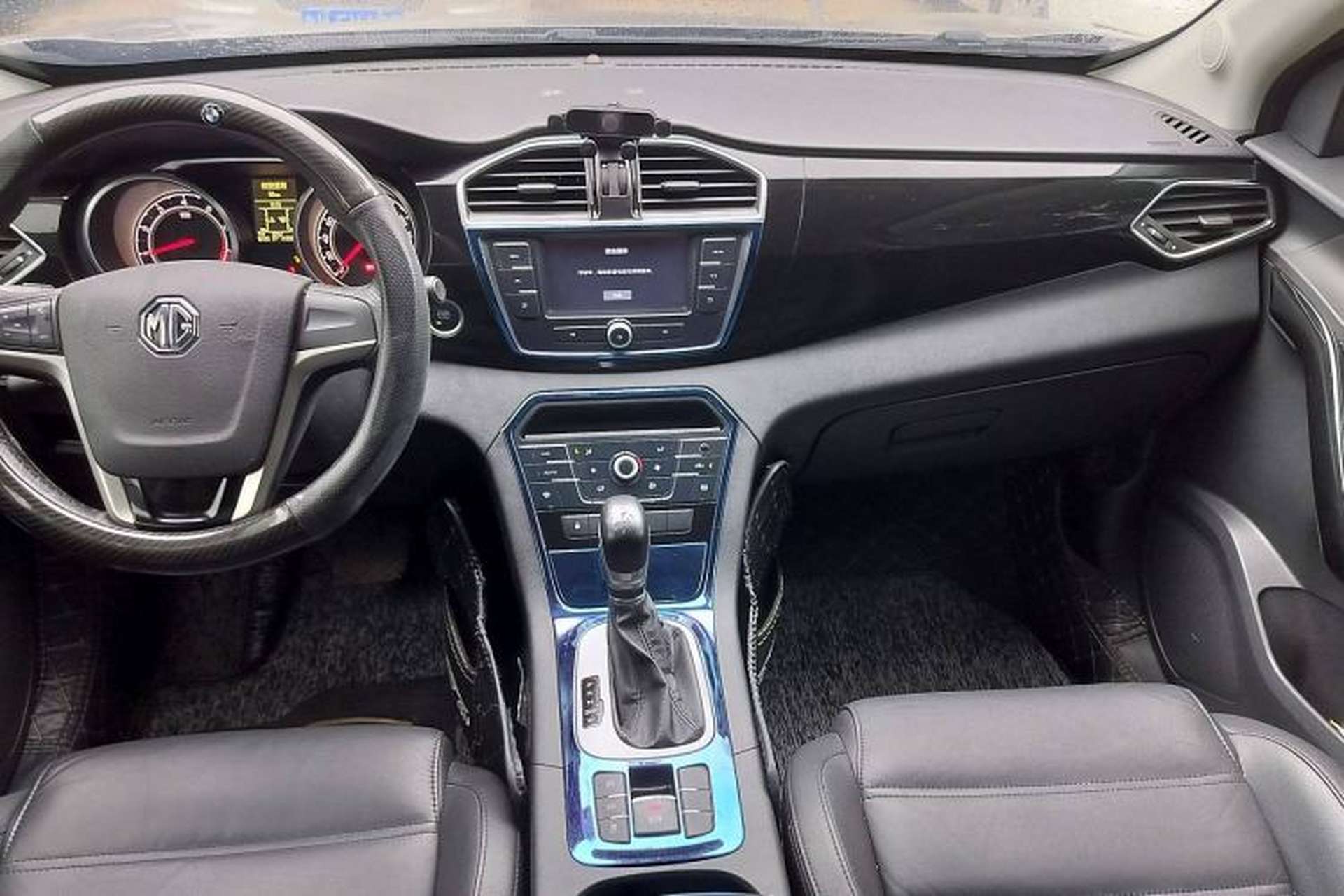 Used MG GS 2015 2.0TGI TST Luxury Edition Interior 1