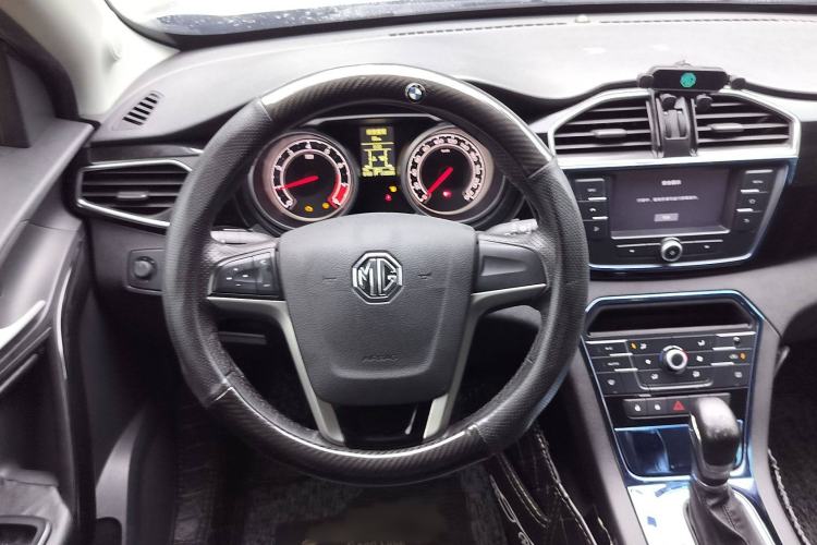 Used MG GS 2015 2.0TGI TST Luxury Edition Interior 2