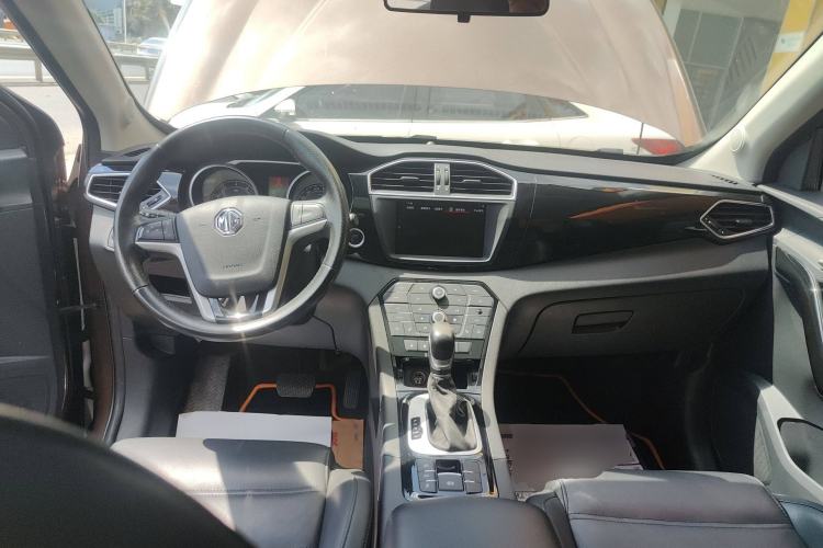 Used MG GS 2015 2.0TGI TST Luxury Edition Interior 2