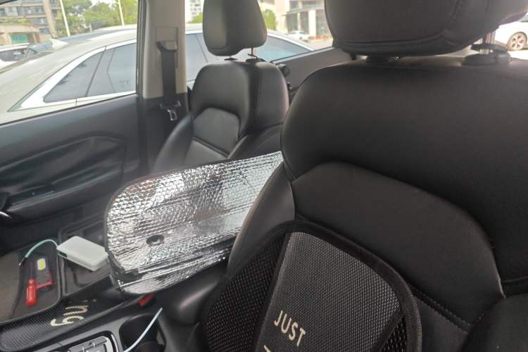 Used MG GS 2015 2.0TGI TST Luxury Edition Left Front Seat