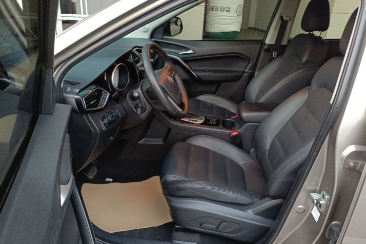 Used MG GS 2015 1.5TGI TST Luxury Edition Left Front Seat