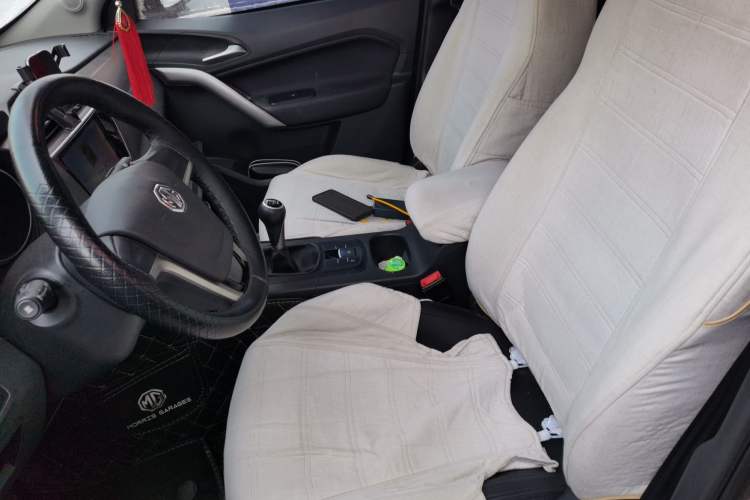 Used MG GS 2015 1.5TGI Manual Elite Edition Left Front Seat
