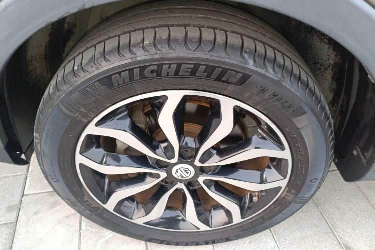 Used MG GS 2015 1.5TGI TST Luxury Edition Left Front Wheel Hub