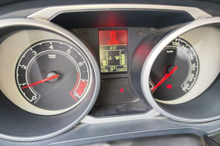 Used MG GS 2015 1.5TGI TST Luxury Edition Odometer Close Up