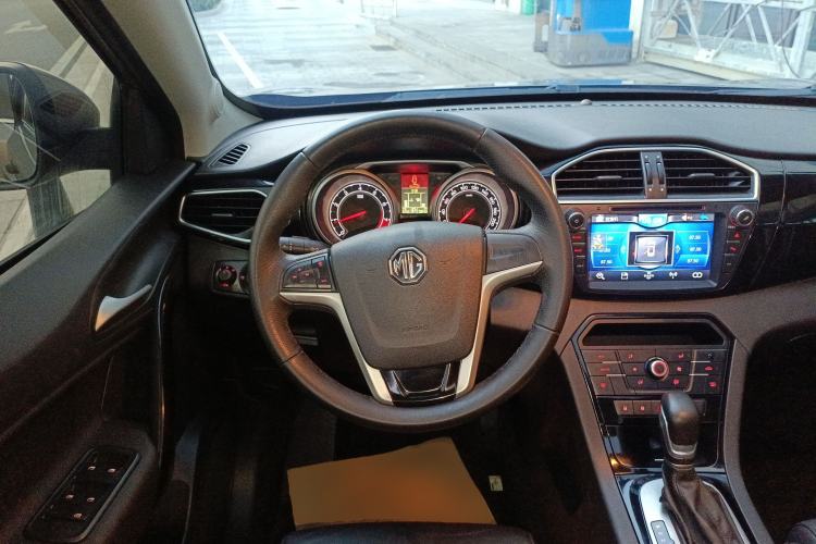 Used MG GS 2015 1.5TGI TST Luxury Edition Steering Wheel