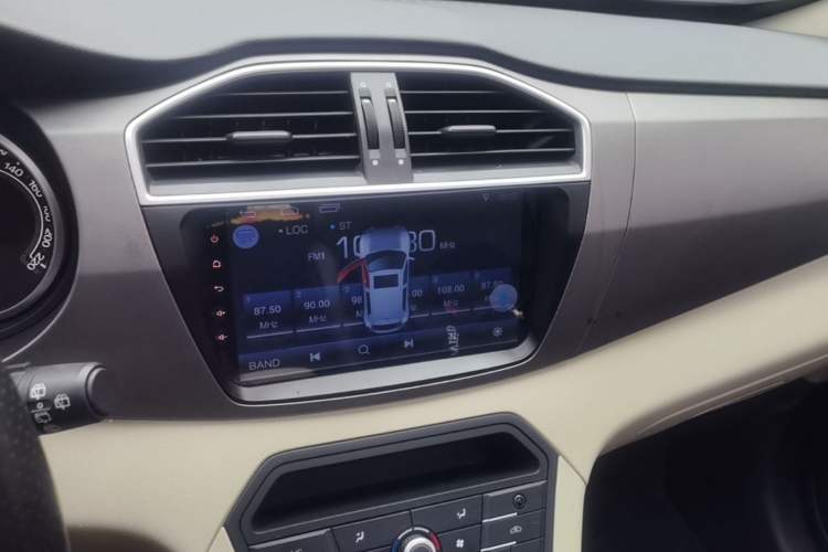Used MG GS 2015 1.5TGI TST Elite Edition Audio And AC Panel