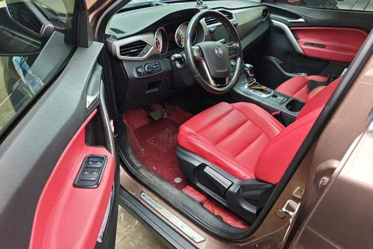 Used MG GS 2015 1.5TGI TST Elite Edition Driver Seat