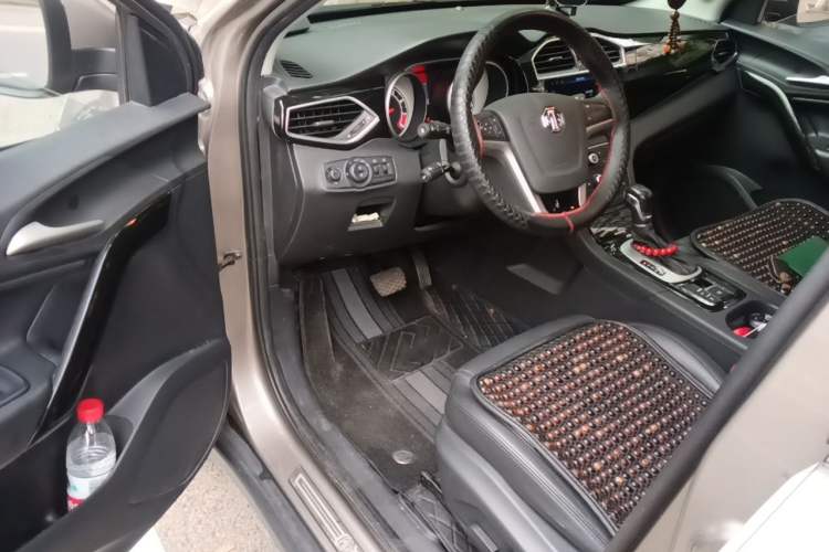 Used MG GS 2015 1.5TGI TST Luxury Edition Driver Seat