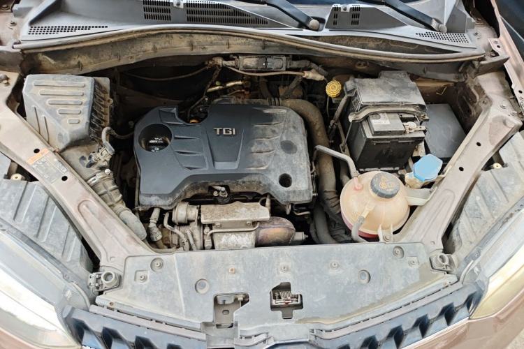 Used MG GS 2015 1.5TGI TST Elite Edition Engine Bay