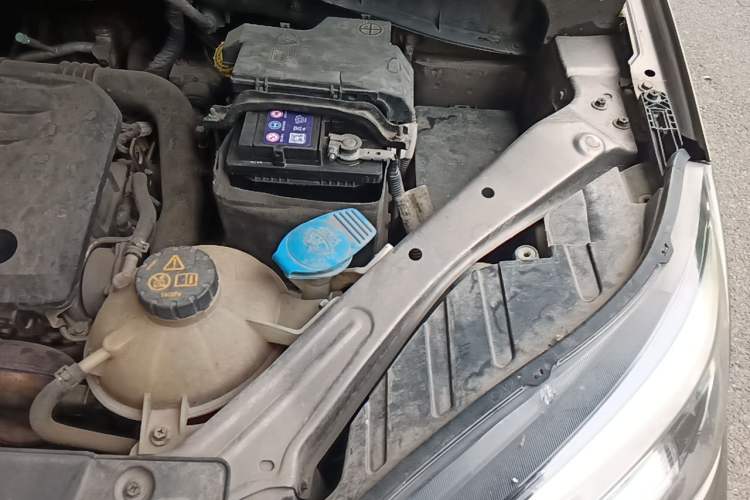 Used MG GS 2015 1.5TGI TST Luxury Edition Engine Bay Left