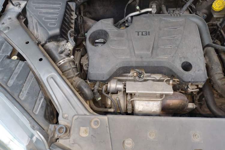 Used MG GS 2015 1.5TGI TST Luxury Edition Engine Bay Right