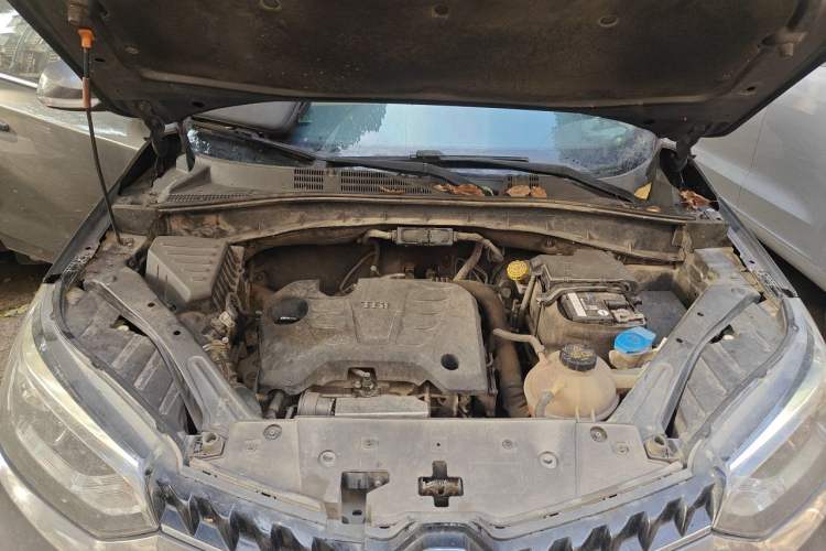Used MG GS 2015 1.5TGI TST Luxury Edition Engine Bay