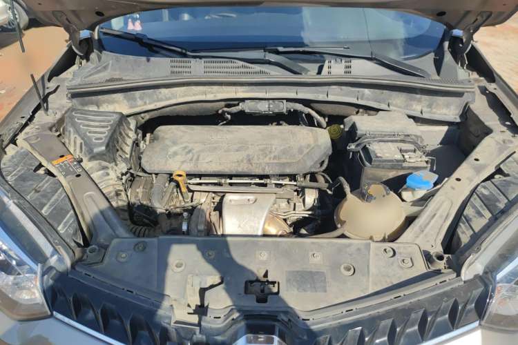 Used MG GS 2015 2.0TGI TST Luxury Edition Engine Bay