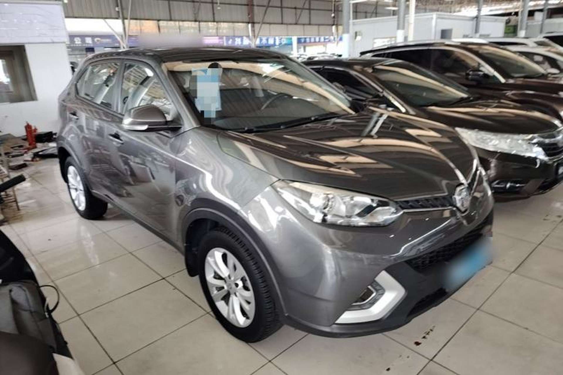 Used MG GS 2015 1.5TGI Manual Elite Edition Front Right 45 Deg