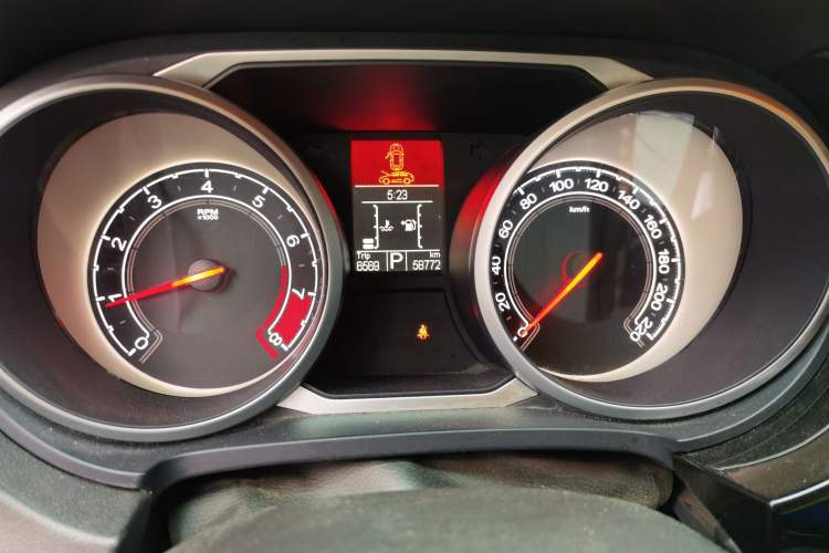 Used MG GS 2015 2.0TGI TST Luxury Edition Instrument Cluster
