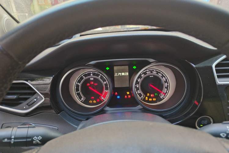 Used MG GS 2015 1.5TGI TST Luxury Edition Instrument Cluster