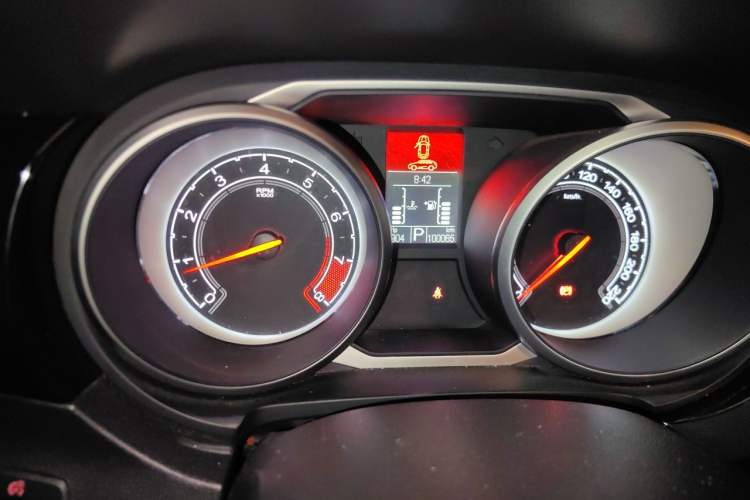 Used MG GS 2015 1.5TGI TST Luxury Edition Instrument Cluster