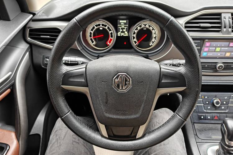 Used MG GS 2015 1.5TGI TST Elite Edition Interior 1