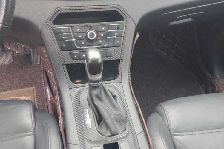 Used MG GS 2015 1.5TGI TST Luxury Edition Interior 4
