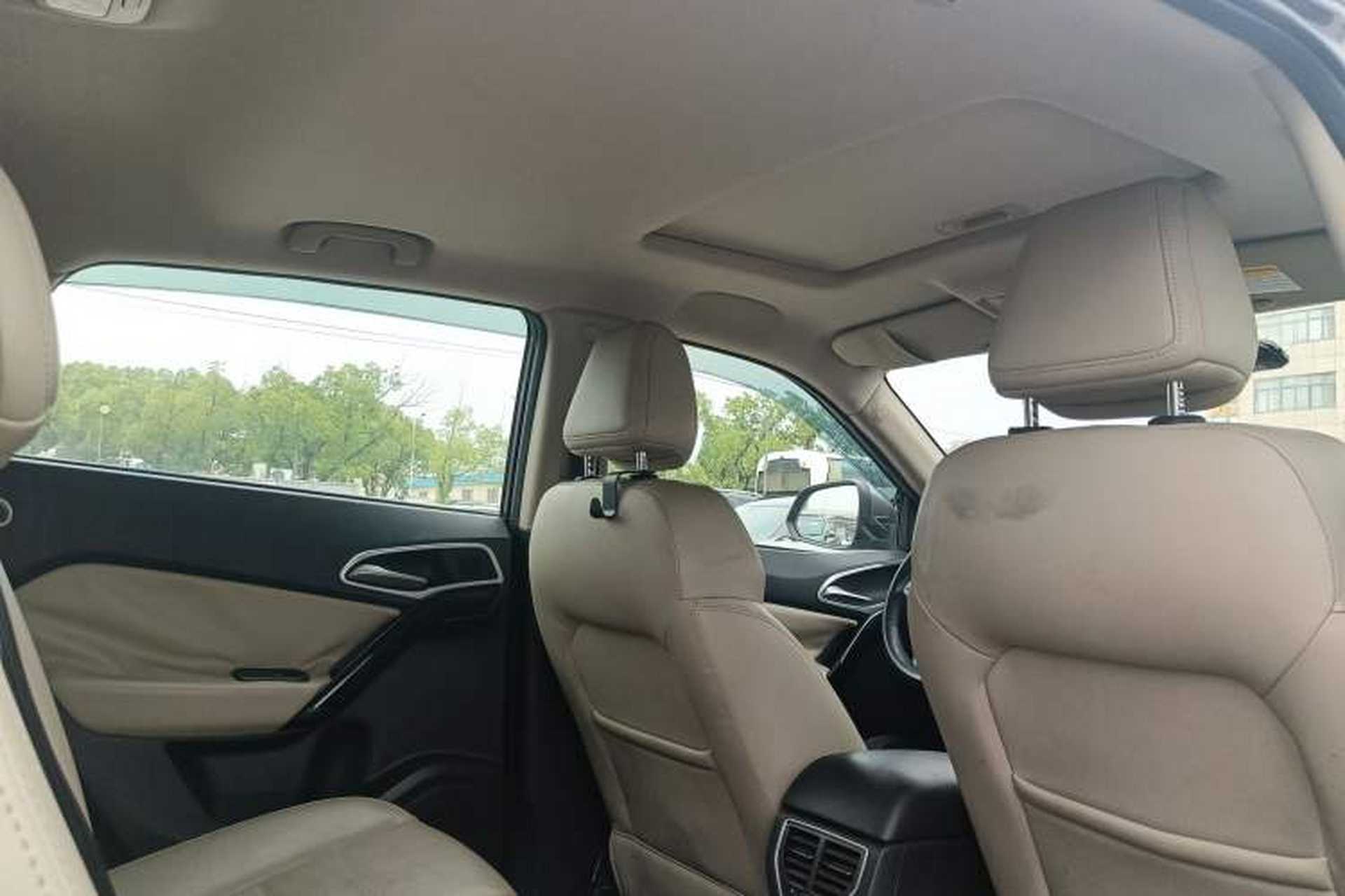 Used MG GS 2015 2.0TGI TST Luxury Edition Interior 5