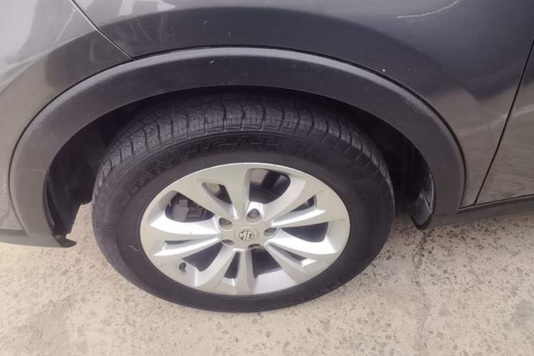 Used MG GS 2015 1.5TGI TST Elite Edition Left Front Wheel Hub