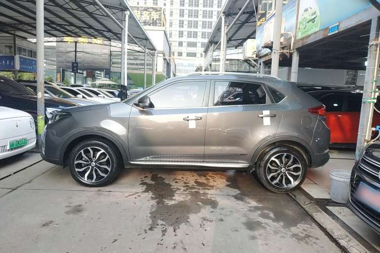 Used MG GS 2015 2.0TGI TST Luxury Edition Left Side