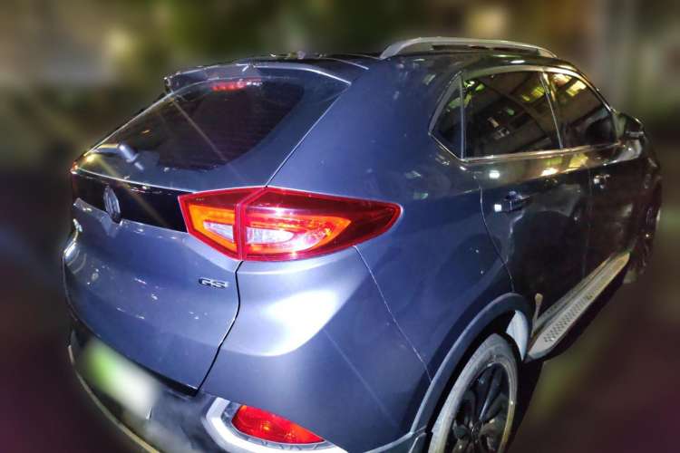 Used MG GS 2015 2.0TGI TST Luxury Edition Rear Right 45 Deg
