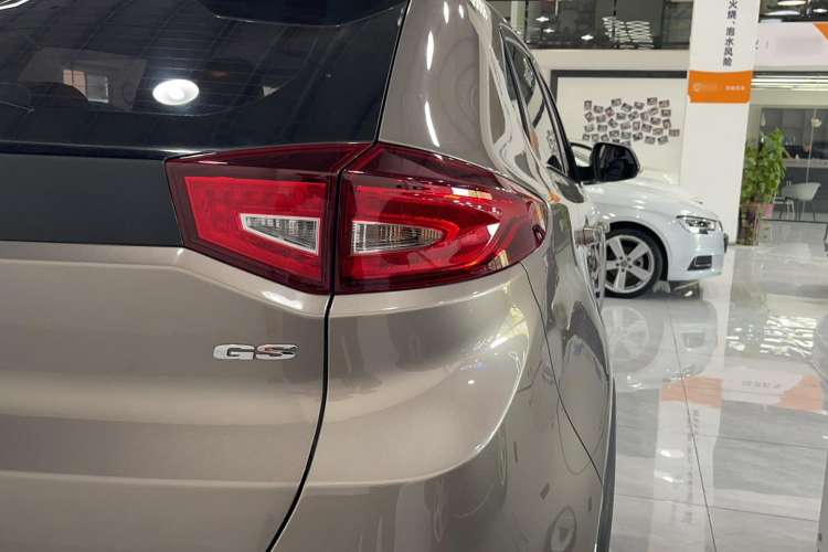 Used MG GS 2015 1.5TGI TST Luxury Edition Right Rear Taillight