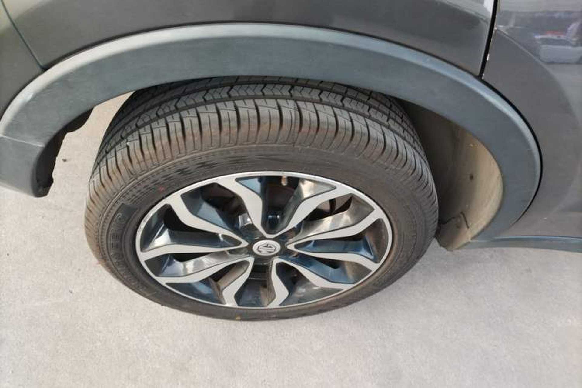 Used MG GS 2015 2.0TGI TST Luxury Edition Right Rear Wheel Hub