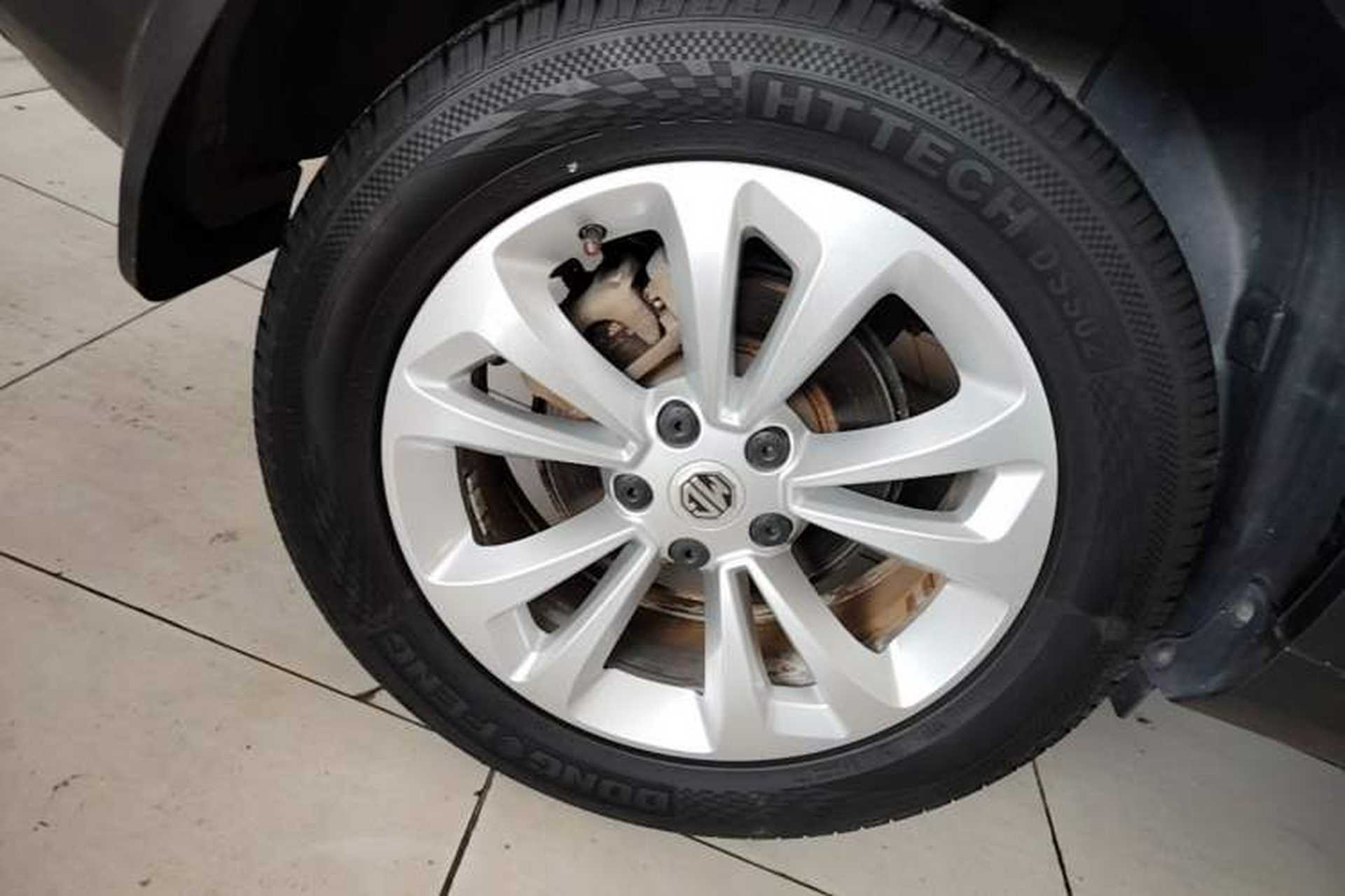Used MG GS 2015 1.5TGI Manual Elite Edition Right Rear Wheel Hub