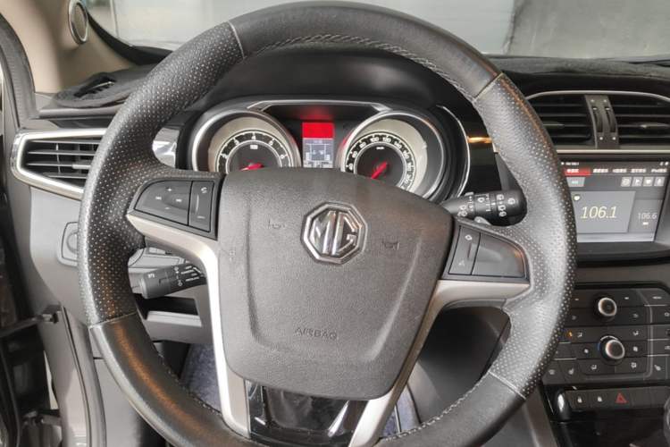 Used MG GS 2015 2.0TGI TST Four-Wheel Drive Flagship Edition Steering Wheel