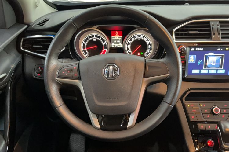 Used MG GS 2015 1.5TGI TST Luxury Edition Steering Wheel