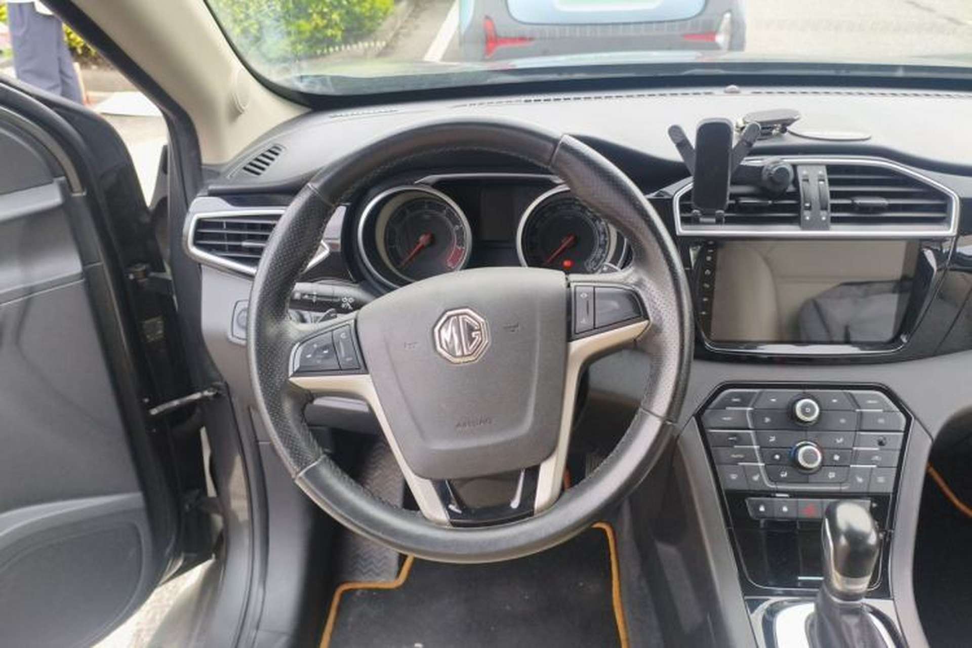 Used MG GS 2015 2.0TGI TST Four-Wheel Drive Flagship Edition Steering Wheel