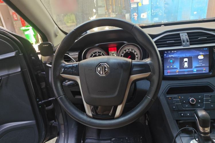 Used MG GS 2015 1.5TGI TST Luxury Edition Steering Wheel